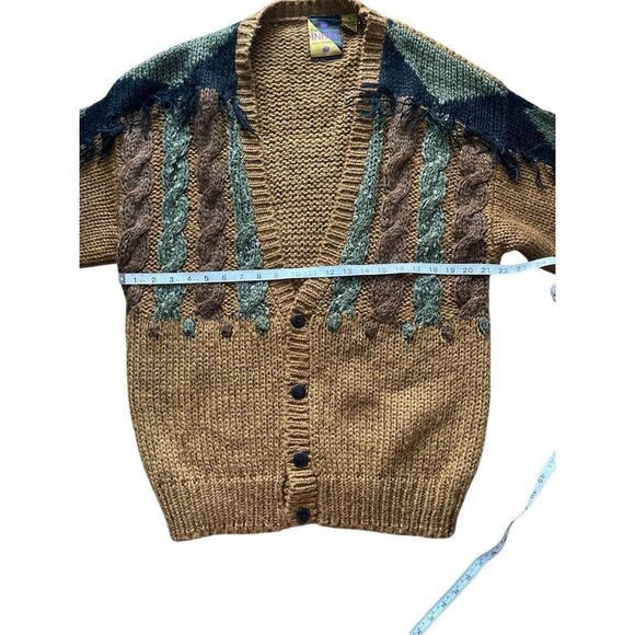 Sold - Picture 6 of 6